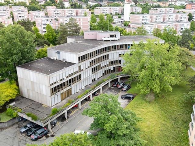 Büro mieten in Crissier, Waadt