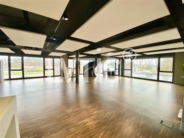 Büro kaufen in Givisiez, Freiburg