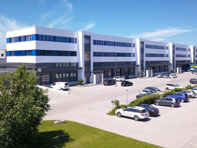 Gewerbe mieten in Wiener Neudorf, Niederösterreich