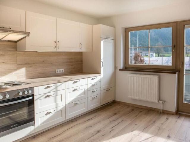 Gewerbe mieten in Hörsching, Oberösterreich