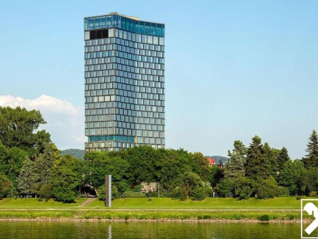 Gewerbe mieten in Innere Stadt, Linz