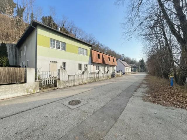 Gewerbe kaufen in St. Pölten, Niederösterreich