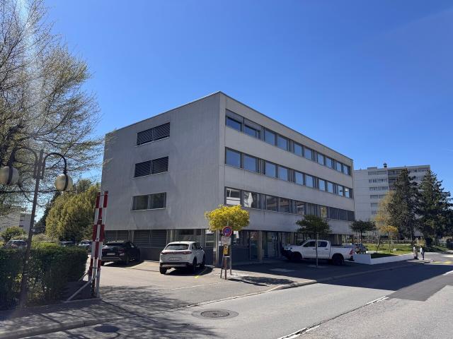 Büro mieten in Epalinges, Waadt