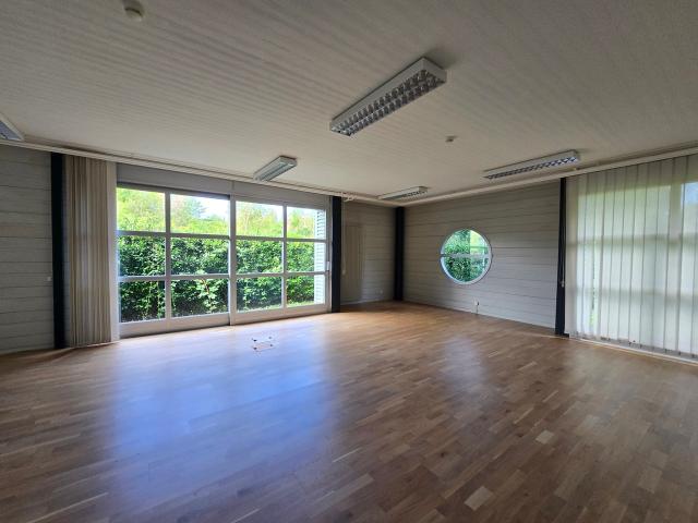 Büro mieten in Villeneuve (VD), District d'Aigle