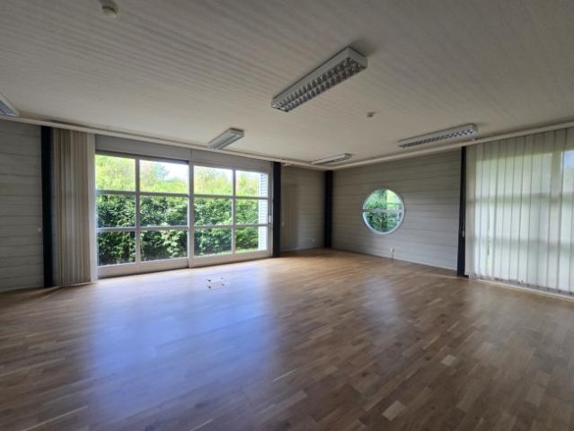 Büro mieten in Villeneuve (VD), District d'Aigle