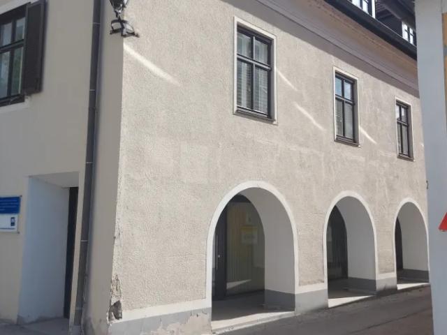 Gewerbe mieten in Weißenkirchen, Niederösterreich