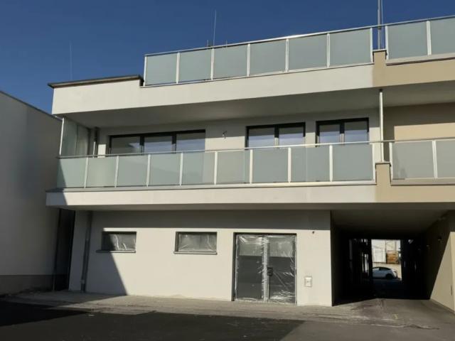Gewerbe mieten in Industriegebiet-Hafen, Linz