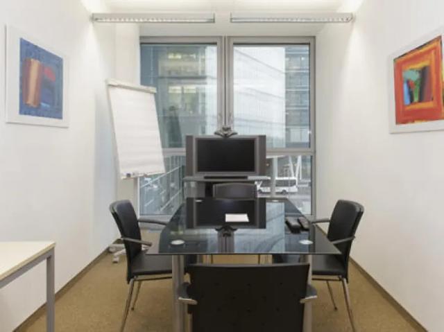 Gewerbe mieten in Schwechat, Niederösterreich