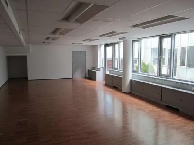 Gewerbe mieten in Döbling, Wien