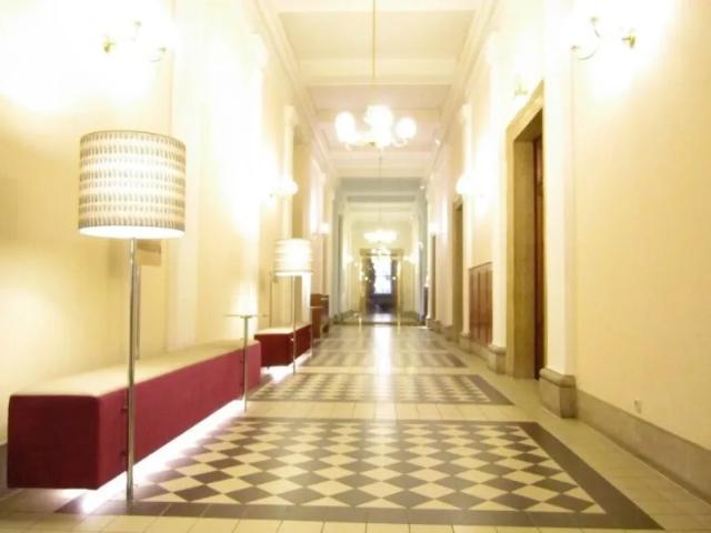 Gewerbe mieten in Innere Stadt, Wien