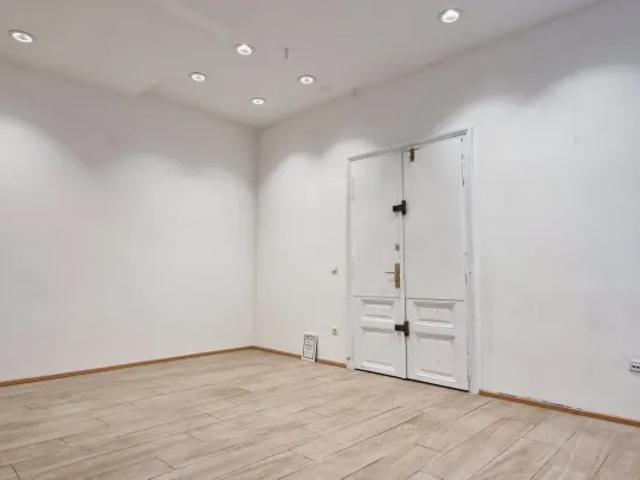 Gewerbe mieten in Seestadt, Wien