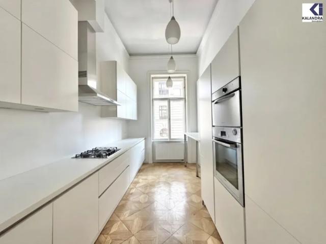 Gewerbe mieten in Seestadt, Wien