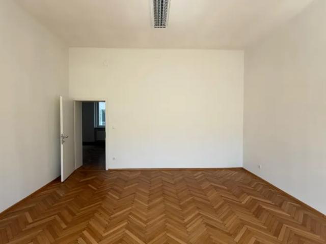 Gewerbe mieten in Wiener Neustadt, Niederösterreich