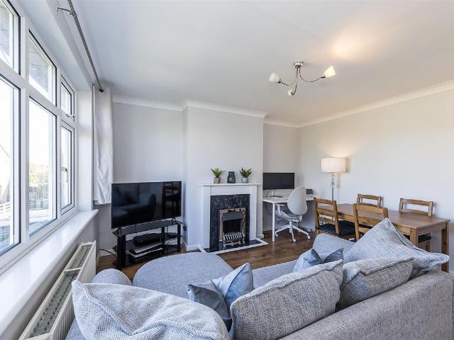 House for rent in Barnehurst, Greater London