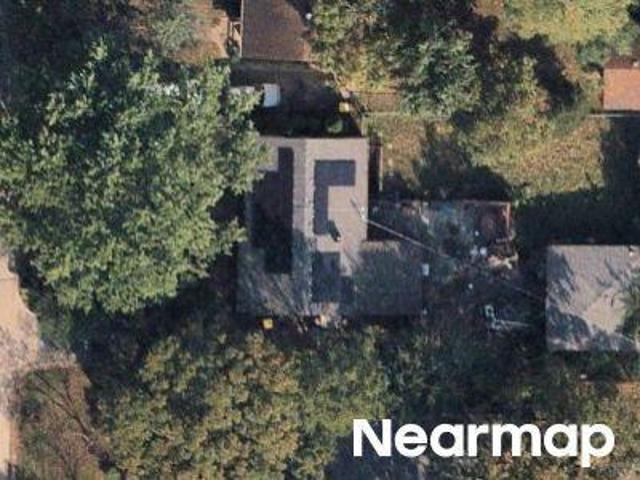 House for sale in Lake In The Hills