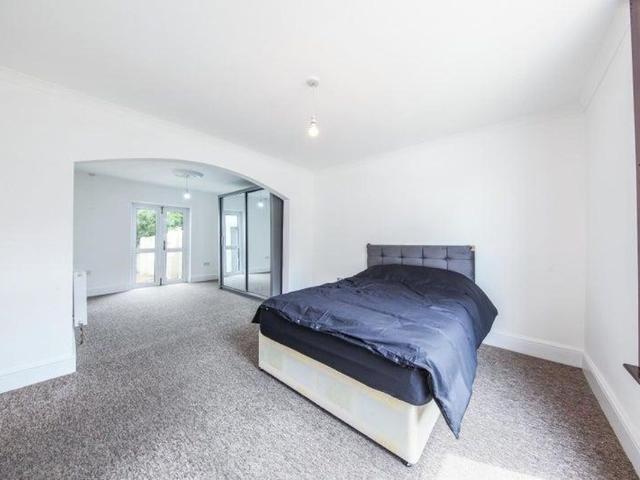 Apartment for rent in Glyndon, Greater London