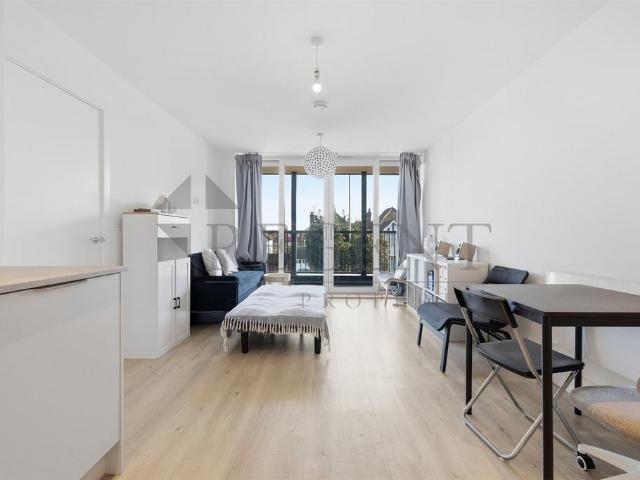 Apartment for rent in North Watford, Hertfordshire