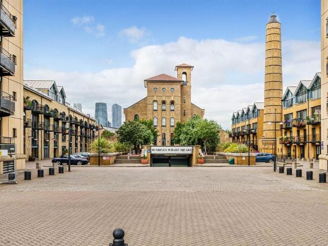 Apartment for rent in Isle Of Dogs, Greater London