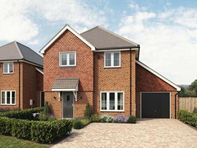 House for sale in Barton Stacey, Hampshire