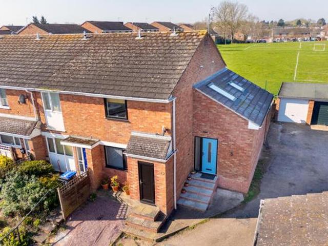 House for sale in Green Close, Warwickshire