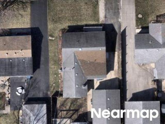 House for sale in Crest Hill, Illinois