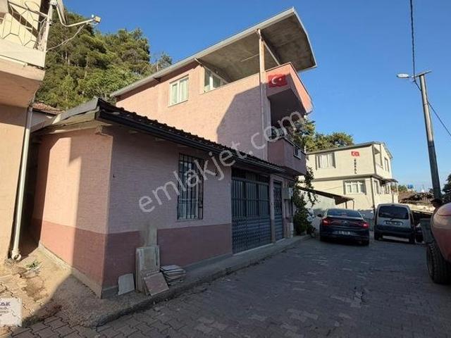 Işıklı, Mudanya içerisinde satılık Villa