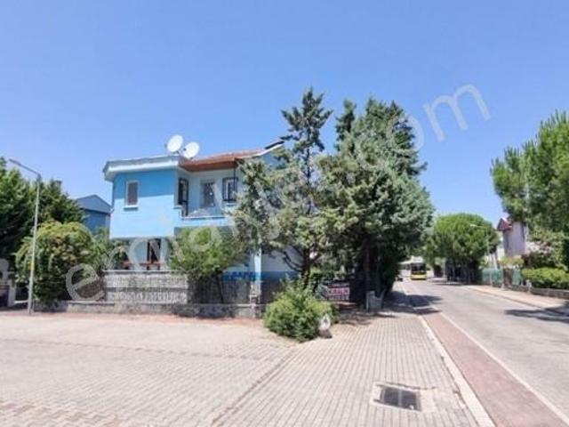 Altınşehir Mahallesi, Nilüfer içerisinde kiralık Villa