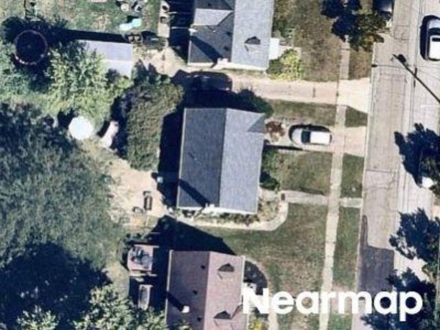 House for sale in Roselawn, Ohio