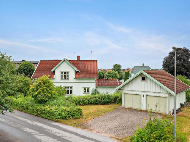 Villa till salu i Smålandsstenar, Jönköping