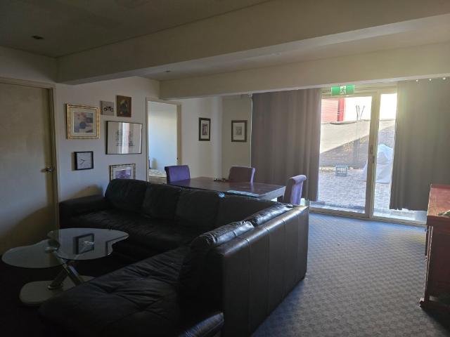 Room for rent in Cockburn, Western Australia