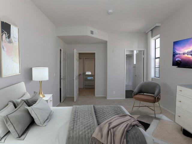Apartment for rent in Canoga Park, California
