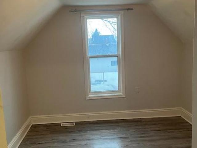 House for rent in Barrie