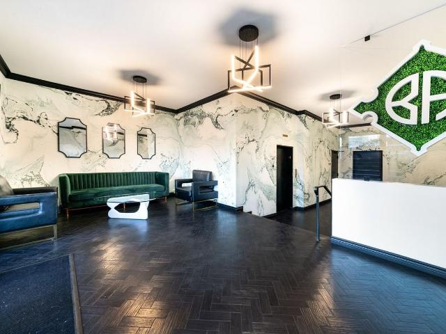 Apartment for rent in Canoga Park, California