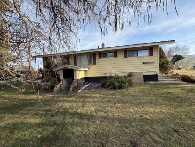 House for sale in Okanogan, Washington