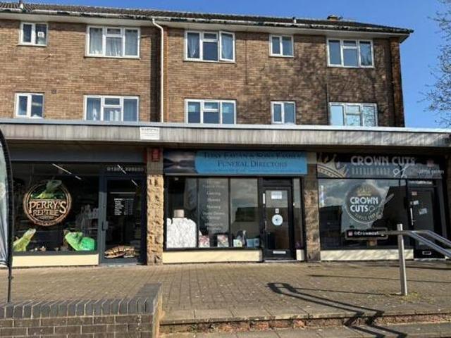 House for rent in Lyons, Greater London