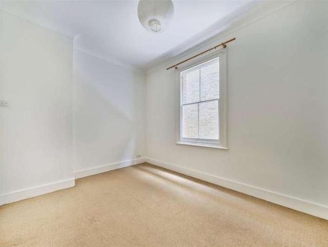 House for rent in Kingston Upon Thames, Norbiton