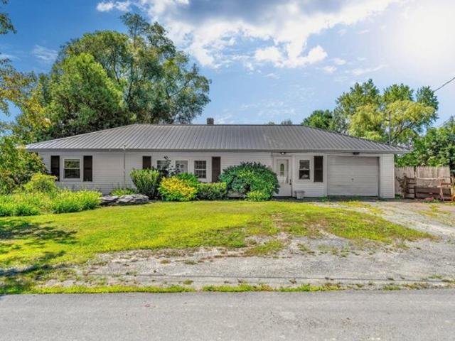 House for sale in Hartland, Maine
