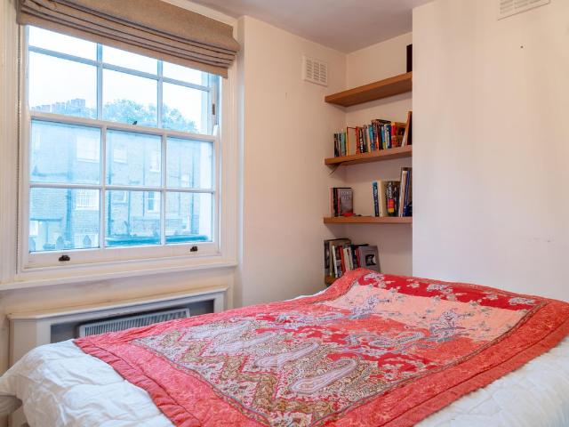Apartment for rent in Saint Pancras, Greater London