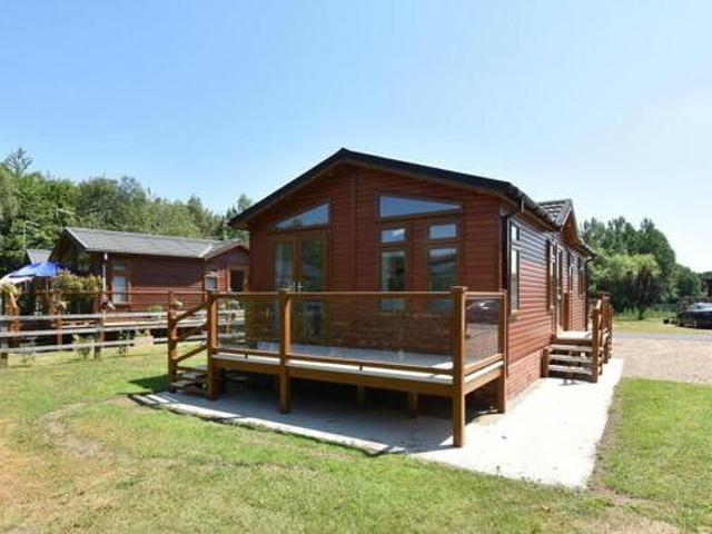 House for sale in Brayford, Lincolnshire