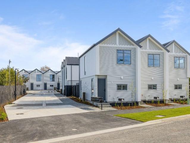 Apartment for rent in Oakura, Canterbury