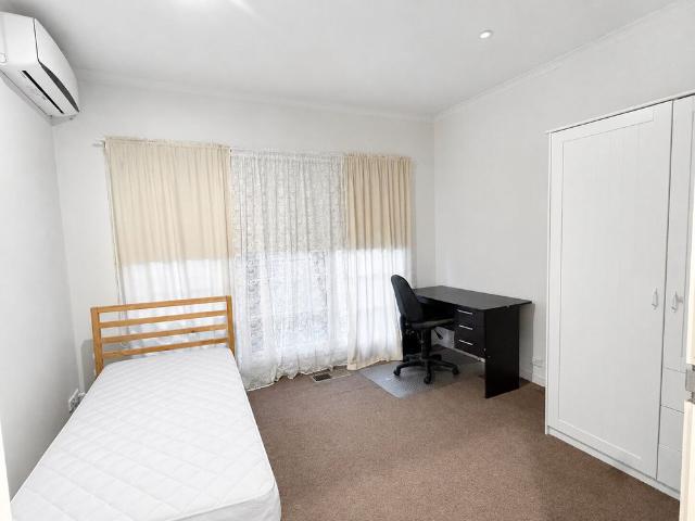 Room for rent in Camerons Creek, Victoria
