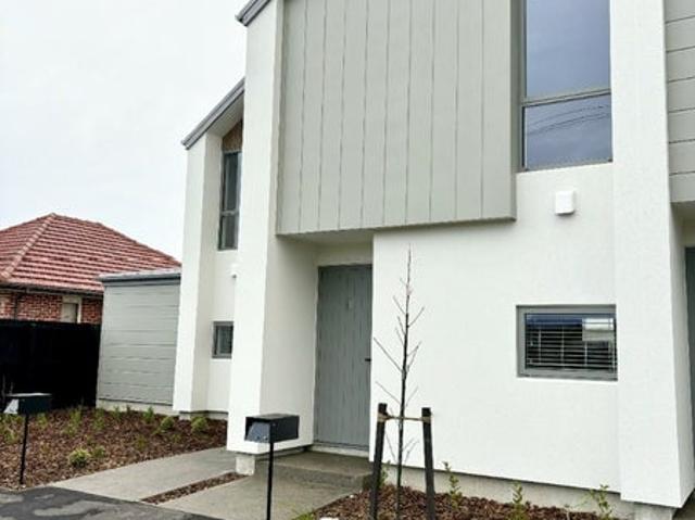 House for rent in Chaslands, Canterbury