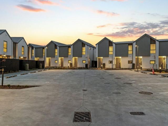House for rent in Chaslands, Canterbury