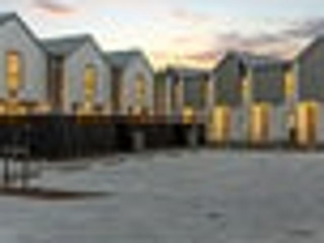 Townhouse for rent in Shirley, Coastal-Burwood Community