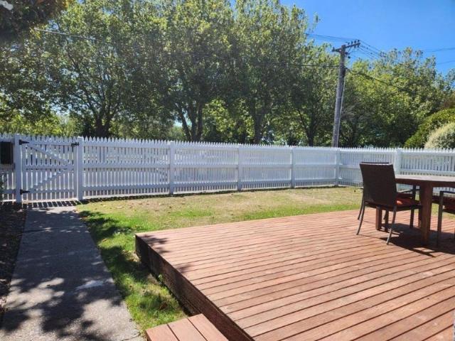 House for rent in Chaslands, Canterbury