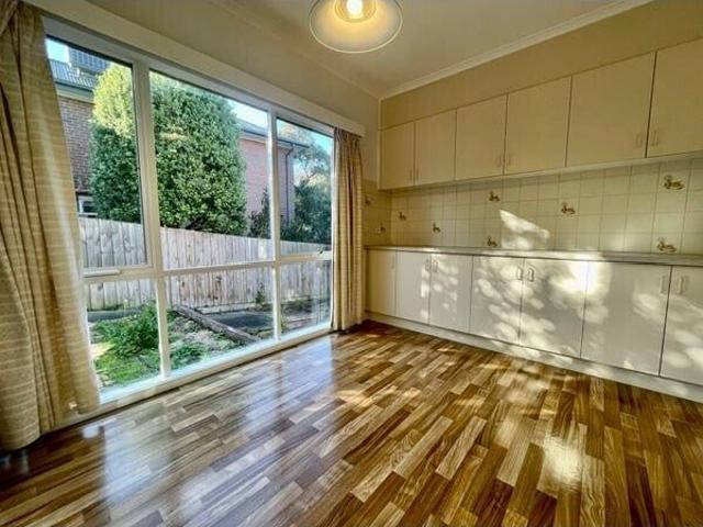 Room for rent in Camerons Creek, Victoria