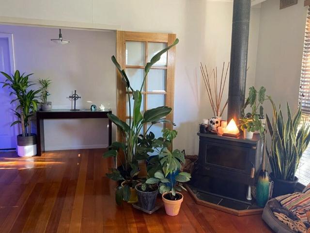 Room for rent in Camerons Creek, Victoria