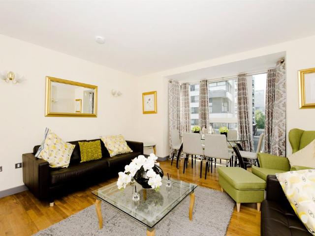 Apartment for rent in Paddington, Greater London