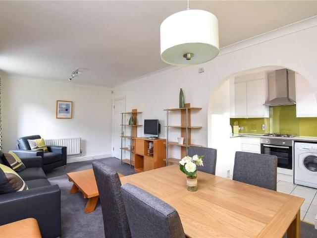 Apartment for rent in Paddington, Greater London