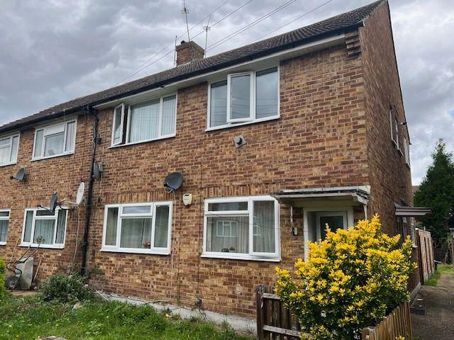 House for rent in Charville, Greater London
